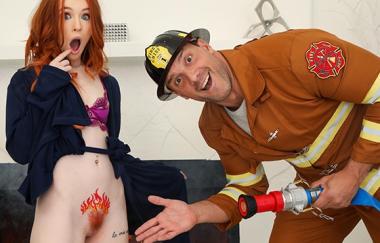 Madi Collins - Help, Theres A Fire In My Crotch!
